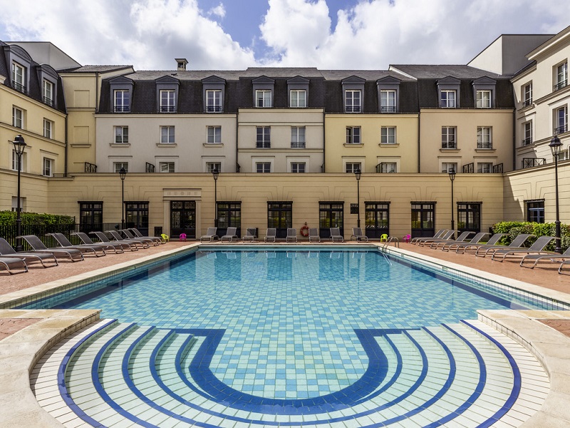 Best Ways To Get from Charles de Gaulle to Hipark by Adagio Serris Val d’Europe