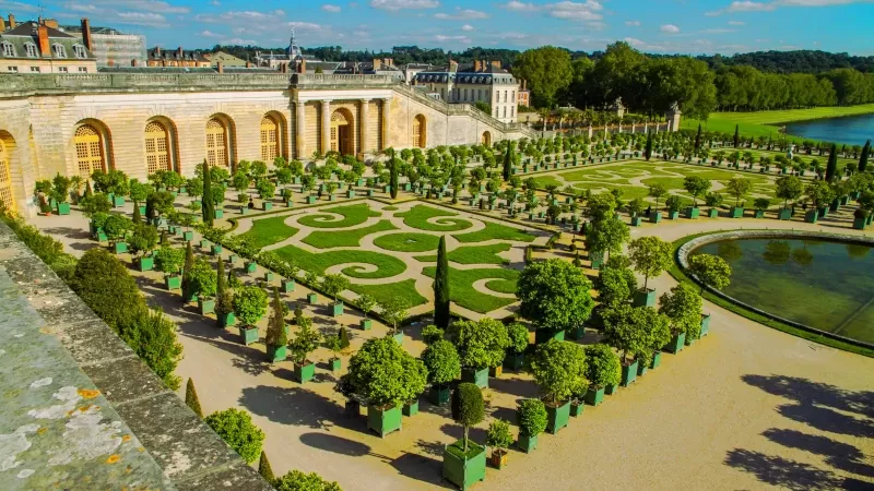 Best Ways To Get from Charles de Gaulle to Versailles